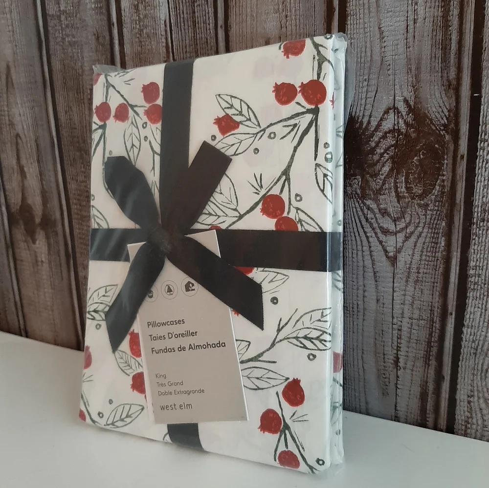 West Elm Pomegranate Percale King Pillow Case (Set of 2)